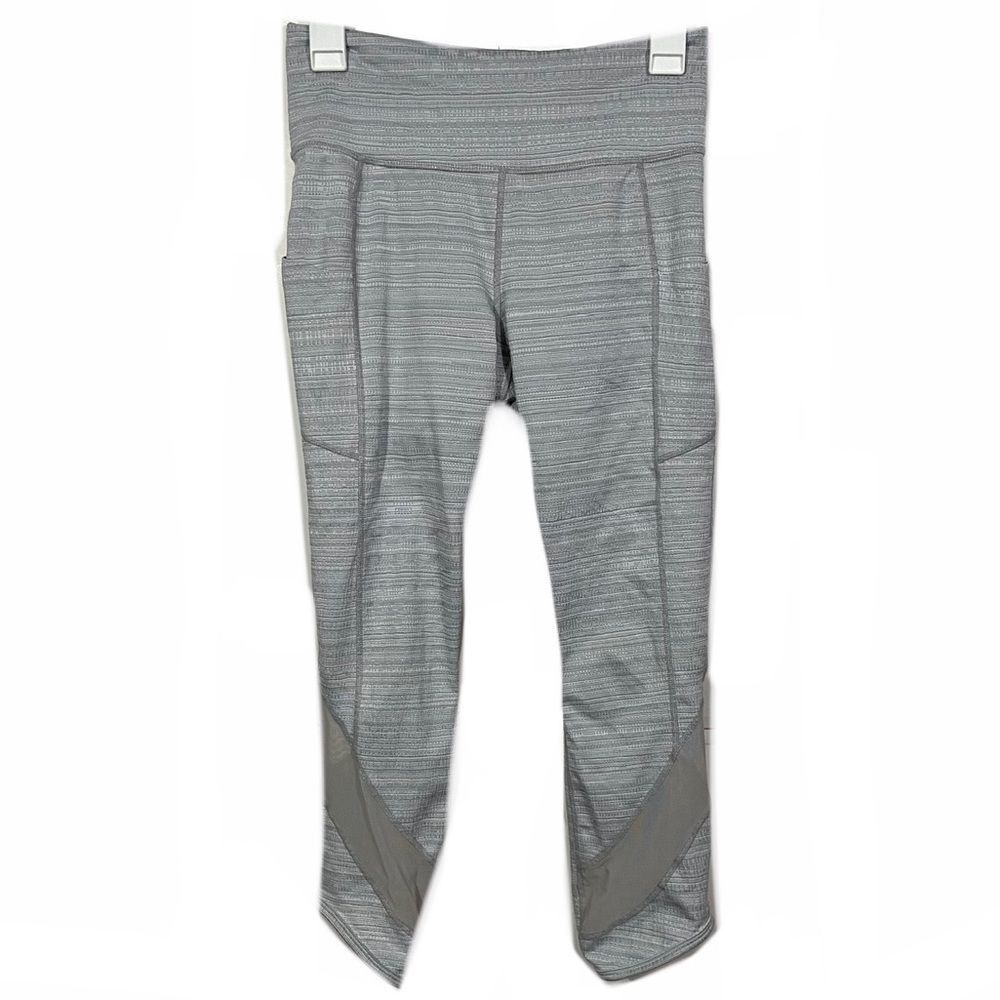 Athleta Grey Side Pocket Cropped Activewear Leggings